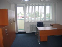 Komer�n� nemovitost, Ostrava / Moravsk� Ostrava - fotografie �.1