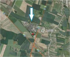 Pozemek pro komerci, Hradec Kr�lov� / Ploti�t� nad Labem - fotografie �.1