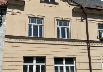 Komerční nemovitost k pronájmu, Třebíč / Stařečka