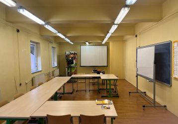 Komerční nemovitost k pronájmu, Opava / Předměstí