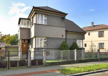 Rodinný dům na prodej, Pardubice / Bílé Předměstí