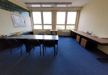 Komerční nemovitost k pronájmu, Opava / Město