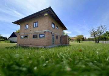 Rodinný dům na prodej, Krhov