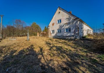 Rodinný dům na prodej, Razová