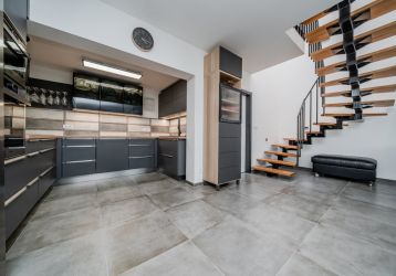 Rodinný dům na prodej, Ostrava / Muglinov