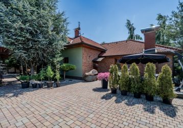 Rodinný dům na prodej, Ostrava / Petřkovice