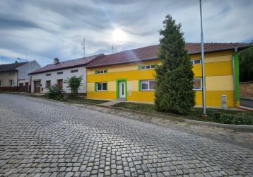 Rodinný dům na prodej, Zlobice
