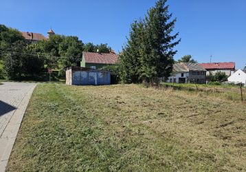 Zahrada na prodej, Ptení