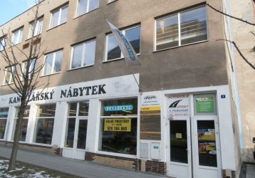 Komerční nemovitost k pronájmu, Opava / Předměstí