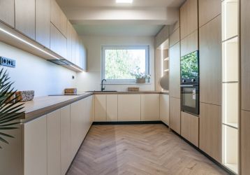 Rodinný dům k pronájmu, Petrovice u Karviné