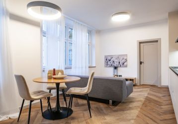 Byt 2+kk k pronájmu, Ostrava / Moravská Ostrava, ulice Nádražní