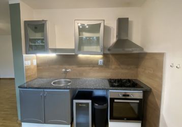 Byt 1+kk k pronájmu, Kopřivnice / Štramberská