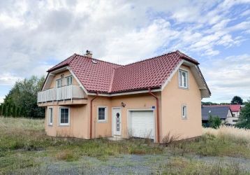 Rodinný dům na prodej, Ostrava / Bartovice