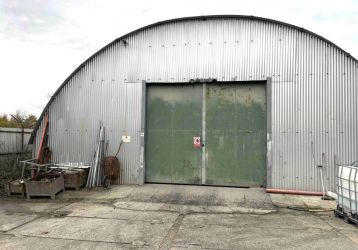 Komerční nemovitost k pronájmu, Lobodice