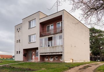 Byt 3+1 na prodej, Suchohrdly u Miroslavi