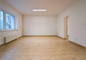 Komerční nemovitost k pronájmu, Hodonín