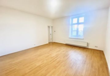 Byt 1+1 k pronájmu, Opava / Předměstí, ulice Anenská