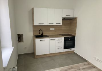 Byt 1+kk k pronájmu, Opava / Předměstí, ulice Hviezdoslavova