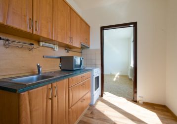 Byt 3+1 k pronájmu, Hodonín / Jižní