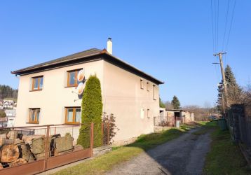 Rodinný dům na prodej, Jimramov / Benátky