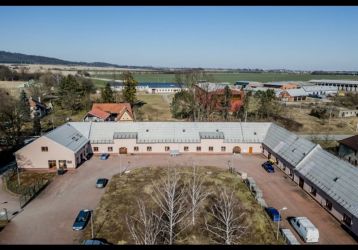 Komerční nemovitost k pronájmu, Mankovice