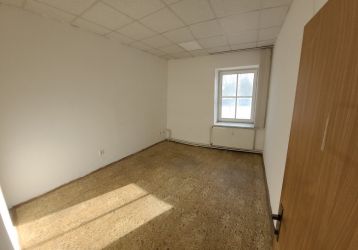 Komerční nemovitost k pronájmu, Třinec / Staré Město