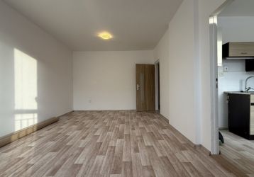 Byt 2+1 k pronájmu, Světlá Hora / Světlá