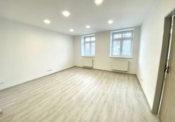 Byt 2+1 k pronájmu, Opava / Předměstí, ulice náměstí Svaté Trojice