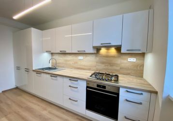 Byt 2+1 k pronájmu, Ostrava / Poruba, ulice 17. listopadu