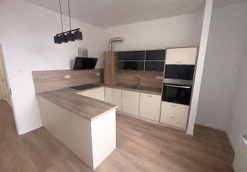 Byt 2+1 k pronájmu, Opava / Předměstí, ulice Na Rybníčku