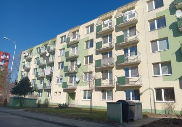 Byt 2+1 k pronájmu, Moravský Krumlov / Sídliště