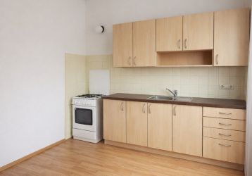 Byt 3+1 na prodej, Ostrava / Poruba, ulice Hlavní třída