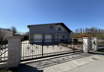 Rodinný dům na prodej, Petrovice u Karviné