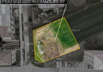 Stavební pozemek na prodej, Chropyně