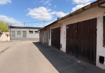 Garáž / malý objekt k pronájmu, Český Těšín