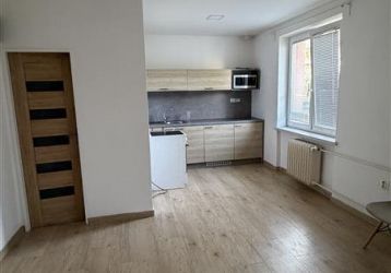 Byt 2+kk k pronájmu, Třinec / Staré Město, ulice Pod břehem