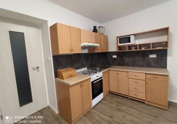 Byt 1+kk na prodej, Jeseník / Školní