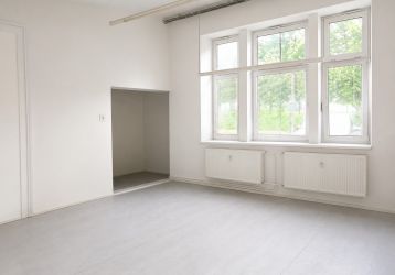 Komerční nemovitost k pronájmu, Doubrava