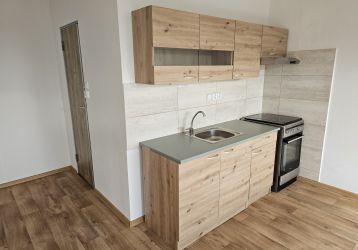 Byt 2+kk k pronájmu, Hradec Králové / Nový Hradec Králové, ulice třída Edvarda Beneše