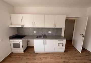 Byt 1+kk k pronájmu, Opava / Předměstí, ulice Statková