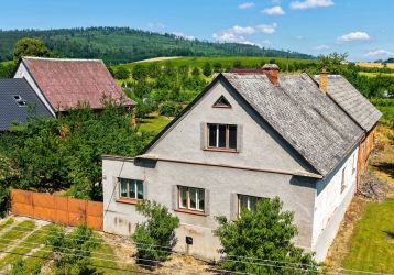 Rodinný dům na prodej, Nová Hradečná