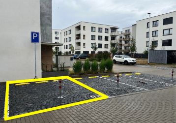 Garáž / malý objekt k pronájmu, Pardubice / Pardubičky