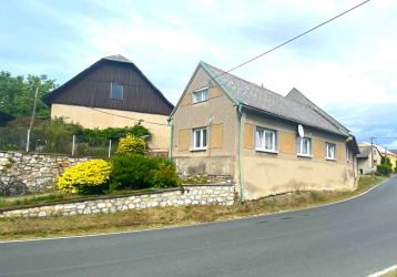 Rodinný dům na prodej, Bouzov / Hvozdečko