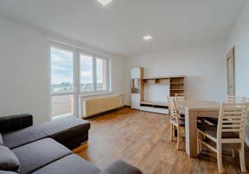 Byt 2+1 k pronájmu, Opava / Předměstí, ulice Haškova
