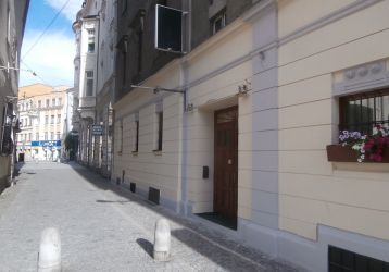 Komerční nemovitost k pronájmu, Opava / Město