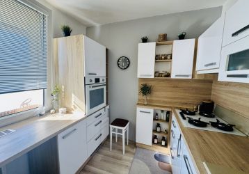 Byt 2+1 k pronájmu, Pardubice / Zelené Předměstí, ulice nábřeží Závodu míru