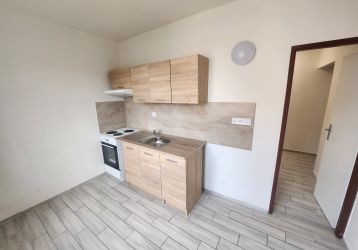 Byt 2+1 k pronájmu, Přerov / Přerov I-Město, ulice nábř. Protifašistických bojovníků