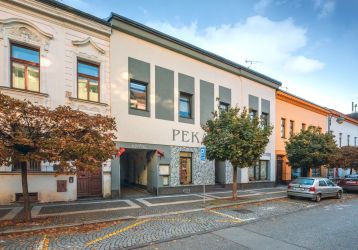 Komerční nemovitost k pronájmu, Pardubice / Zelené Předměstí