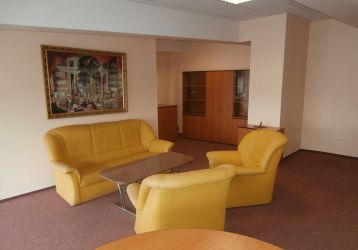 Komerční nemovitost k pronájmu, Opava / Předměstí