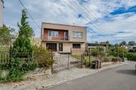 Byt 4+1 na prodej, Dolní Lhota / K nádraží